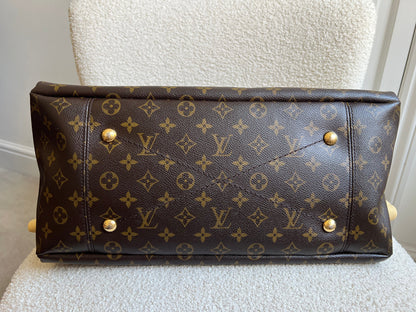 Louis Vuitton Artsy MM Monogram (RRP £1,940)