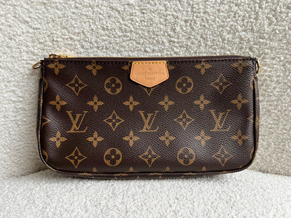 Louis Vuitton Pochette Monogram