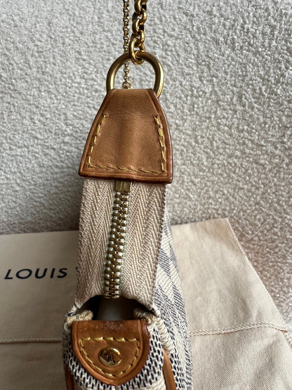 Louis Vuitton Eva Clutch Damier Azur