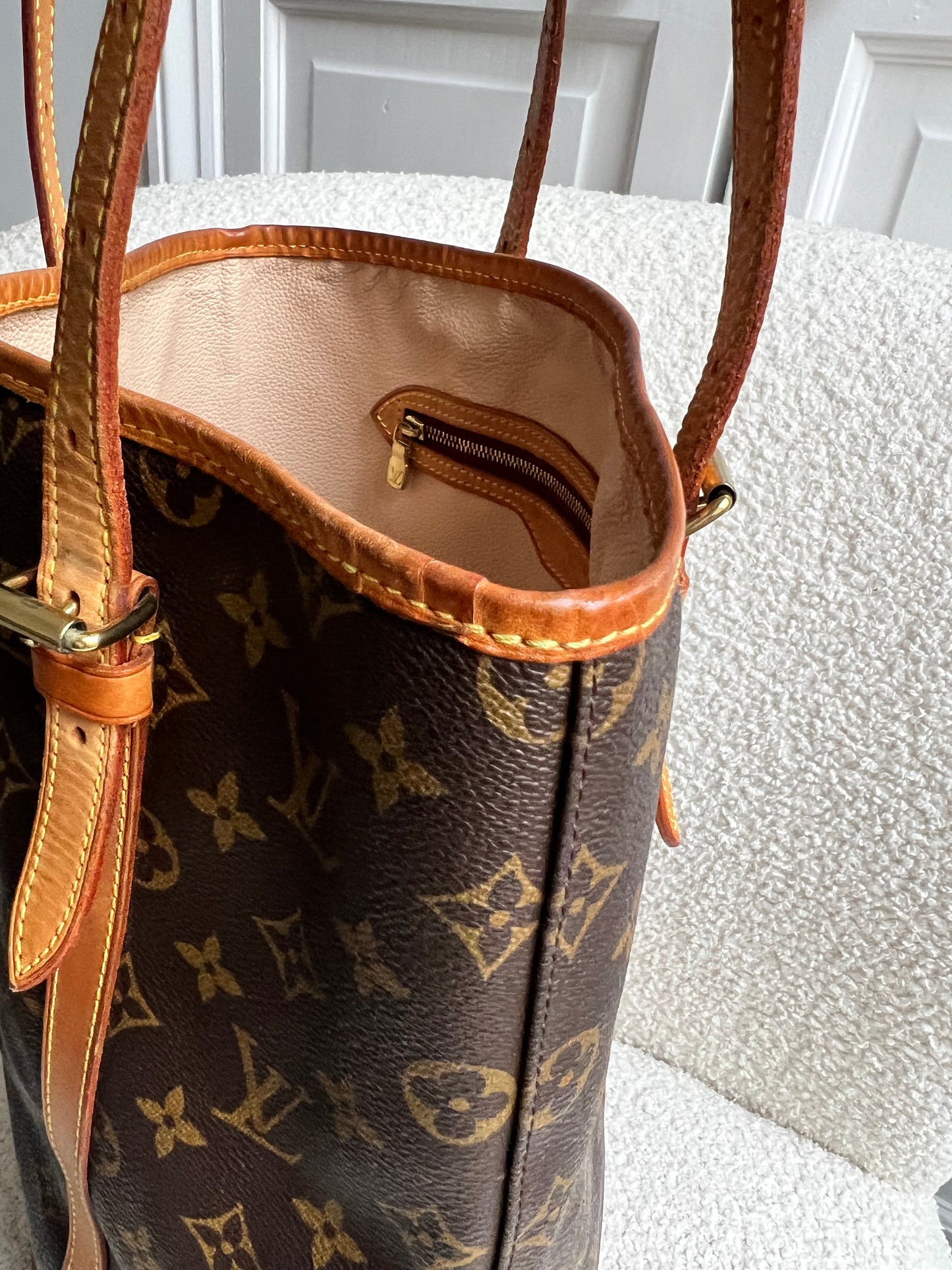 Louis Vuitton Monogram Bucket Bag GM