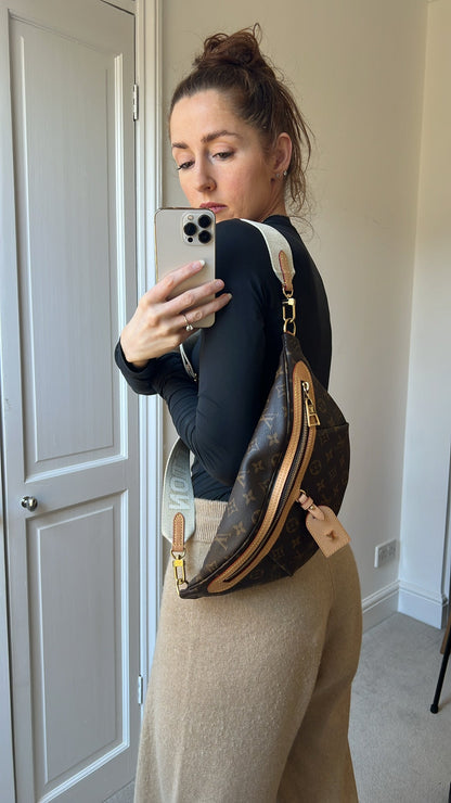 Louis Vuitton High Rise Bumbag in Monogram Canvas (RRP £1470)