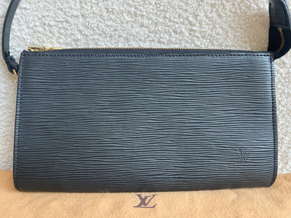 Louis Vuitton Vintage Black Epi Leather Pochette
