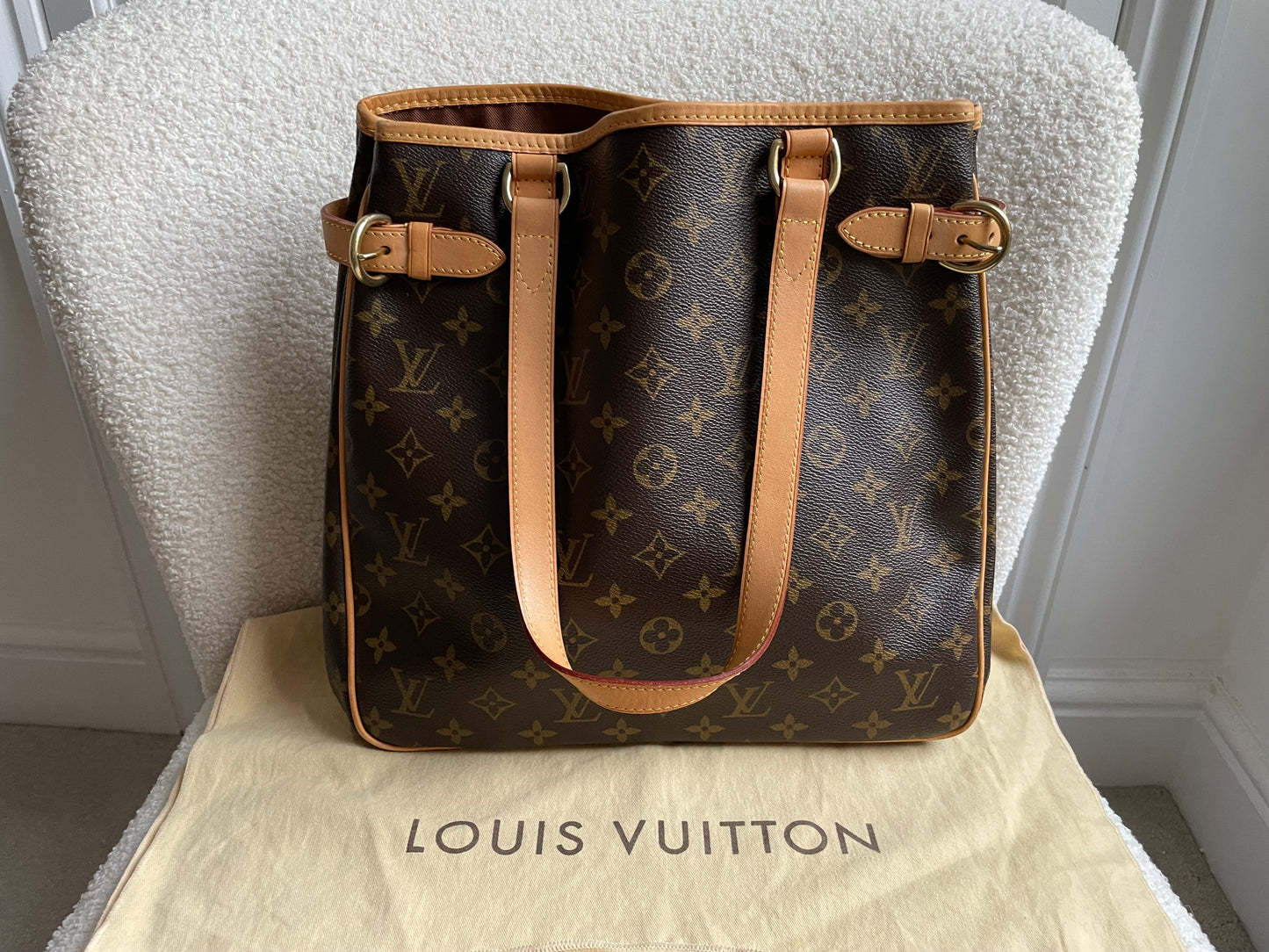 Louis Vuitton Batignolles in Monogram Canvas