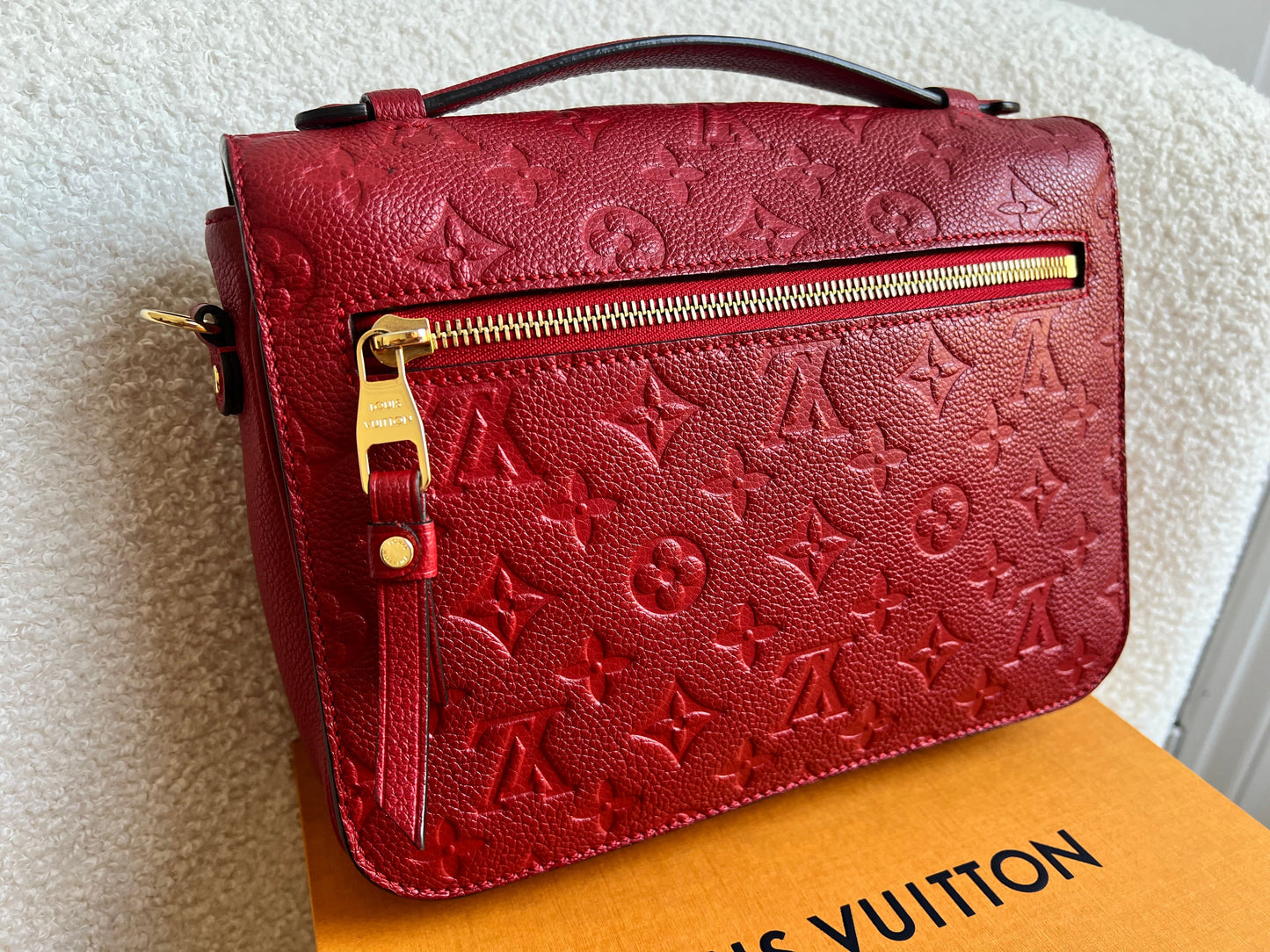 Louis Vuitton Pochette Metis Red Empreinte (RRP £2,130)