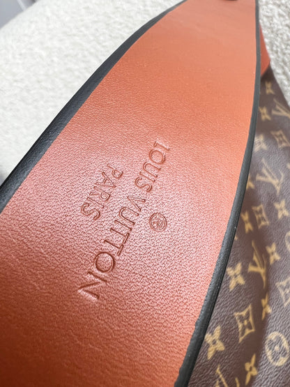 Louis Vuitton Tuileries Hobo (RRP £1640)