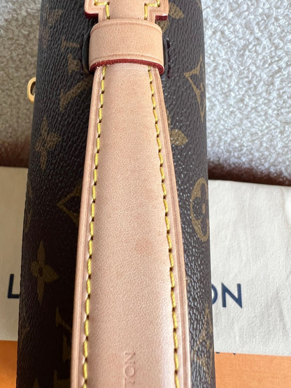 Louis Vuitton Pochette Metis Monogram (RRP £2,060)