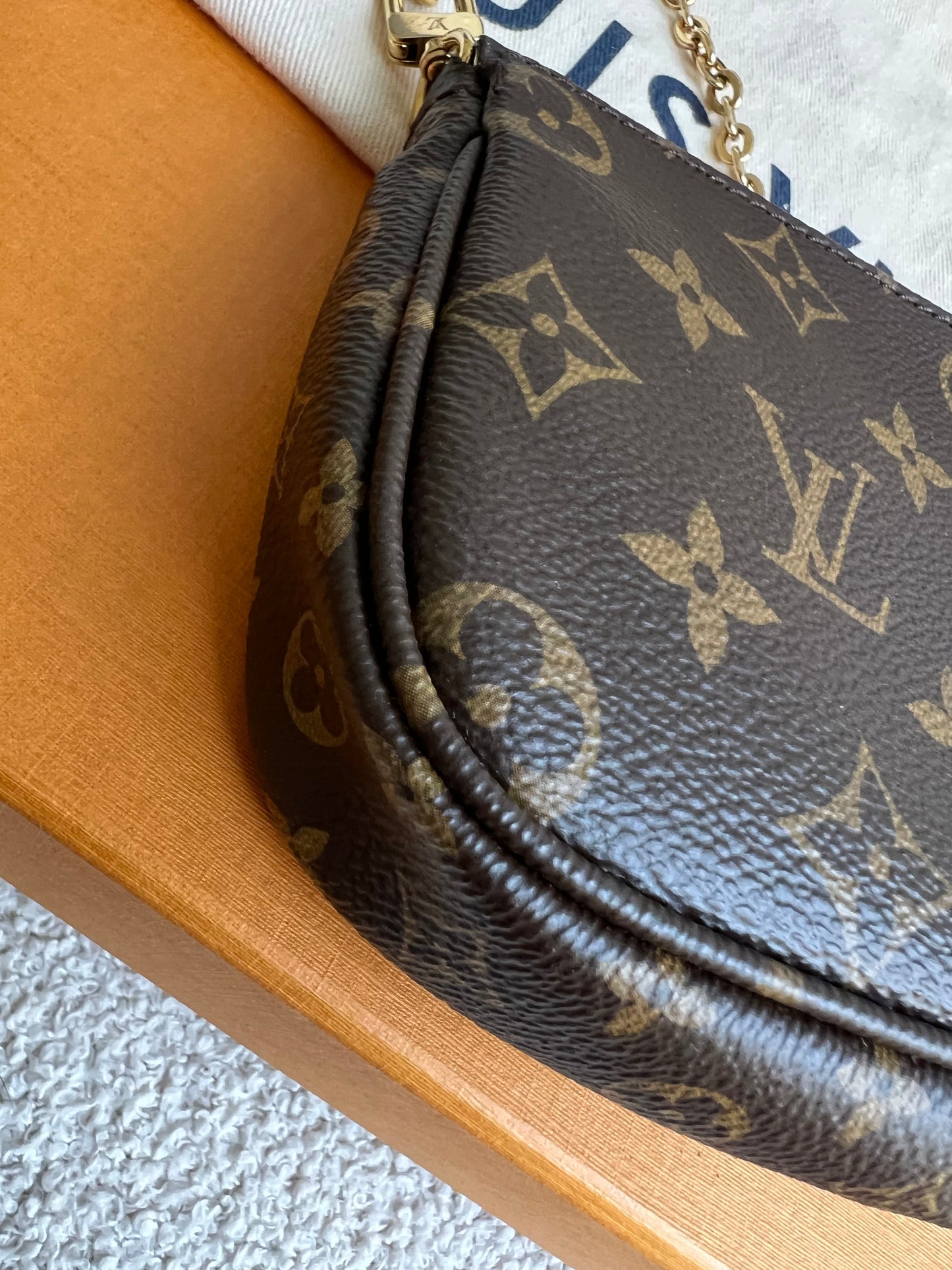 Louis Vuitton Multi Pochette Accessoires Rose Chiaro (RRP £2070)
