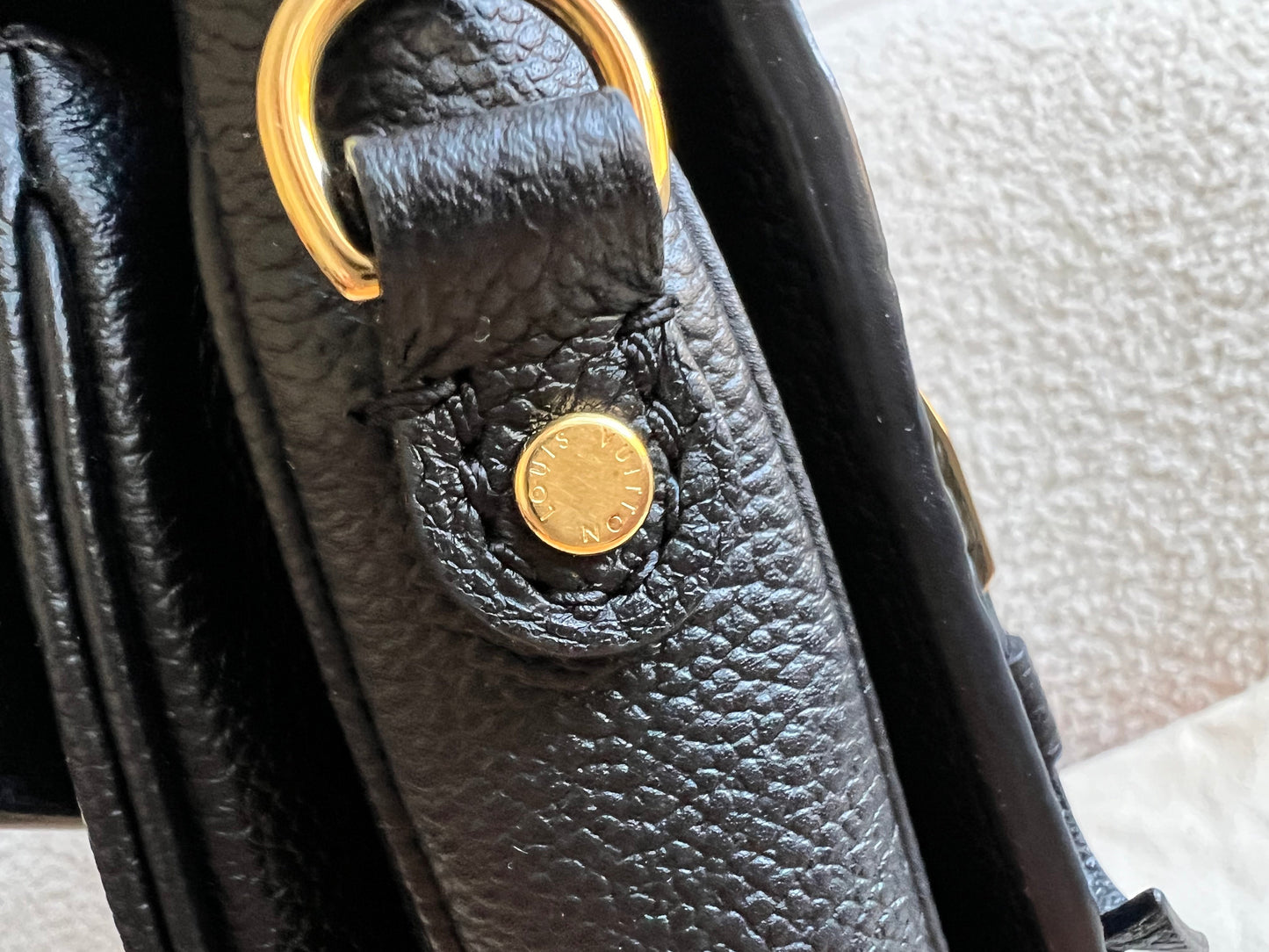 Louis Vuitton Pochette Metis Black Empreinte (RRP £2,200)