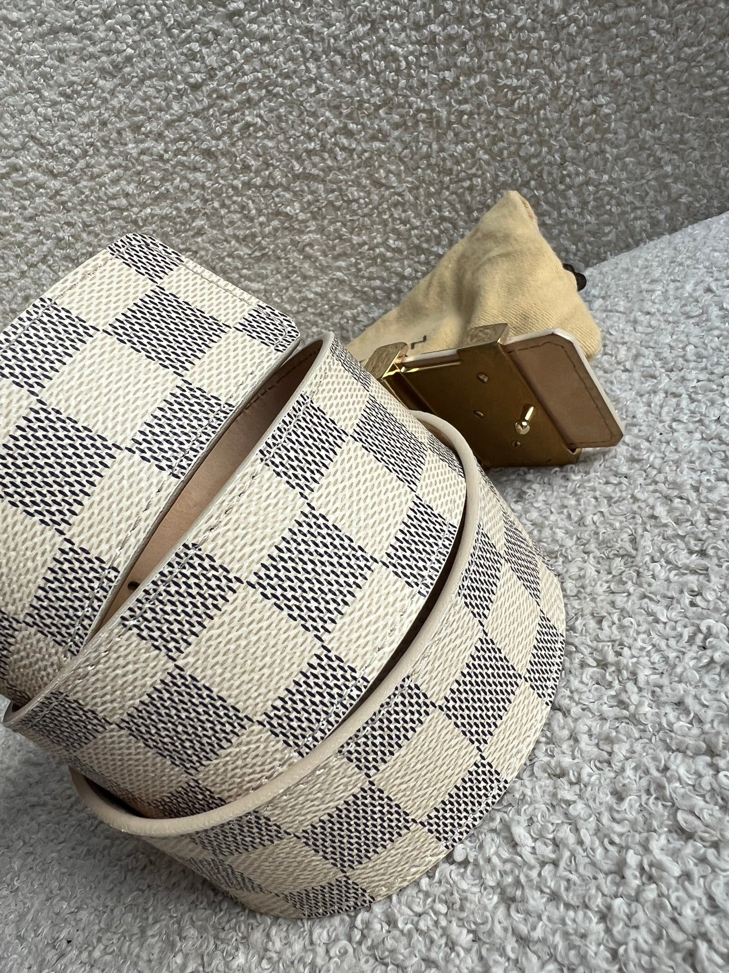 Louis Vuitton Initials Belt Damier Azur Size 85