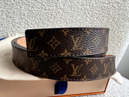 Louis Vuitton Initials Belt Monogram Size 95