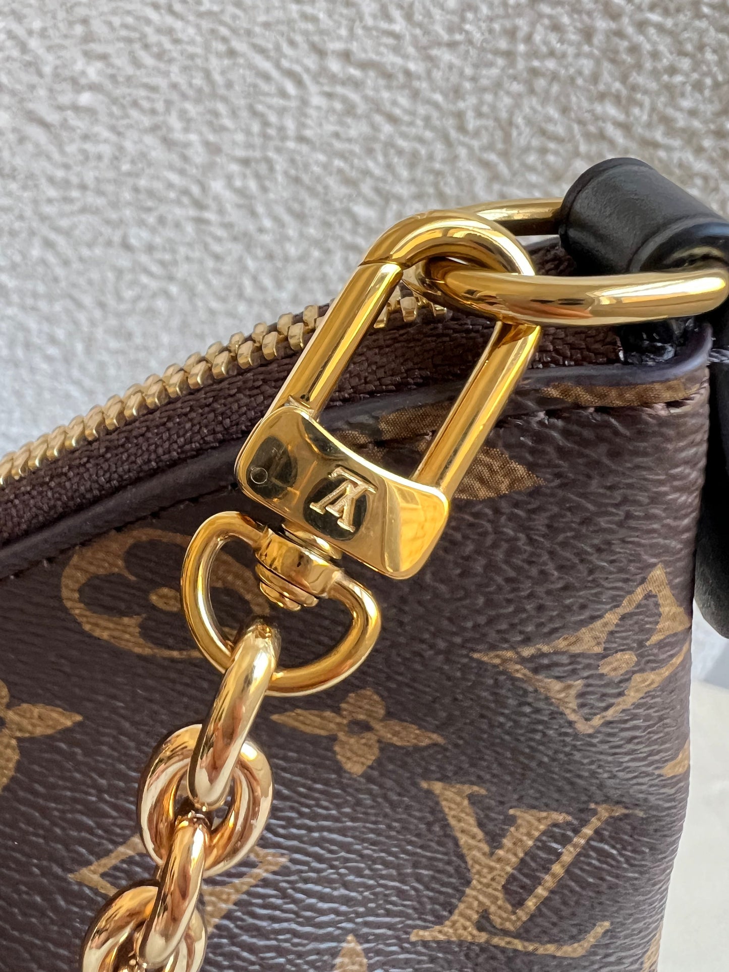 Louis Vuitton Boulogne Monogram (RRP £1,890)