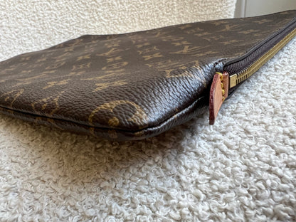 Louis Vuitton Etui Voyage GM Document Holder Monogram