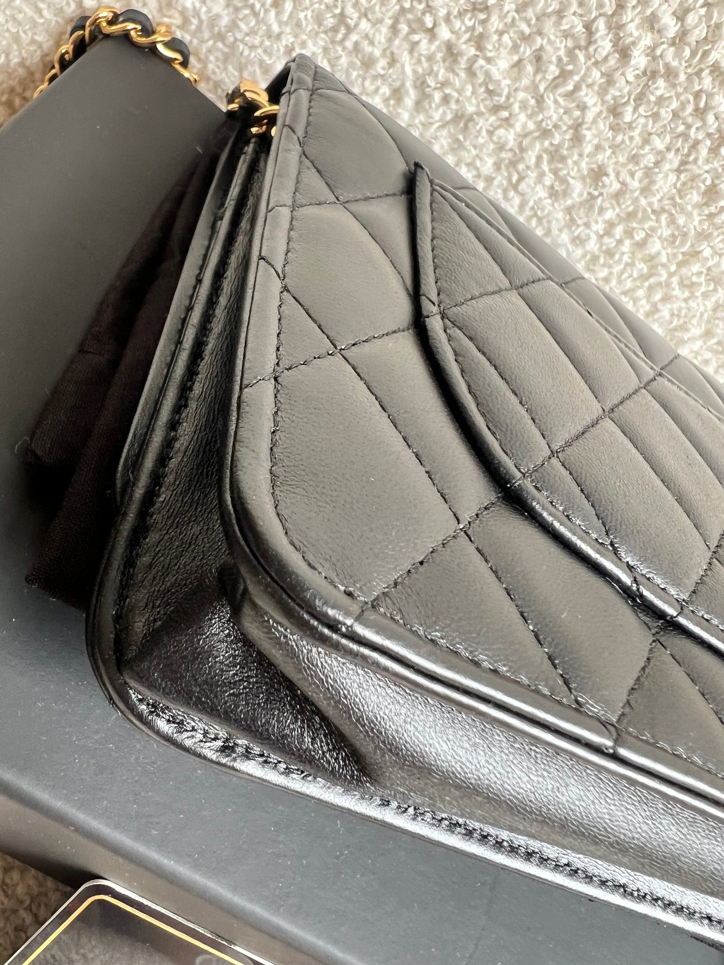 Chanel Wallet on Chain in Black Lambskin Gold Hardware (RRP £2,930)