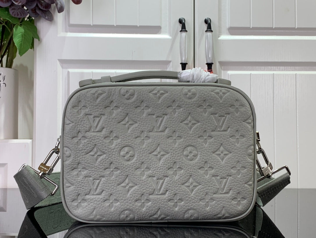 Louis Vuitton S Lock Messenger  Bag