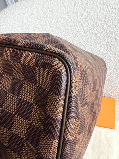 Louis Vuitton Speedy 30 Damier Ebene (RRP £1240)