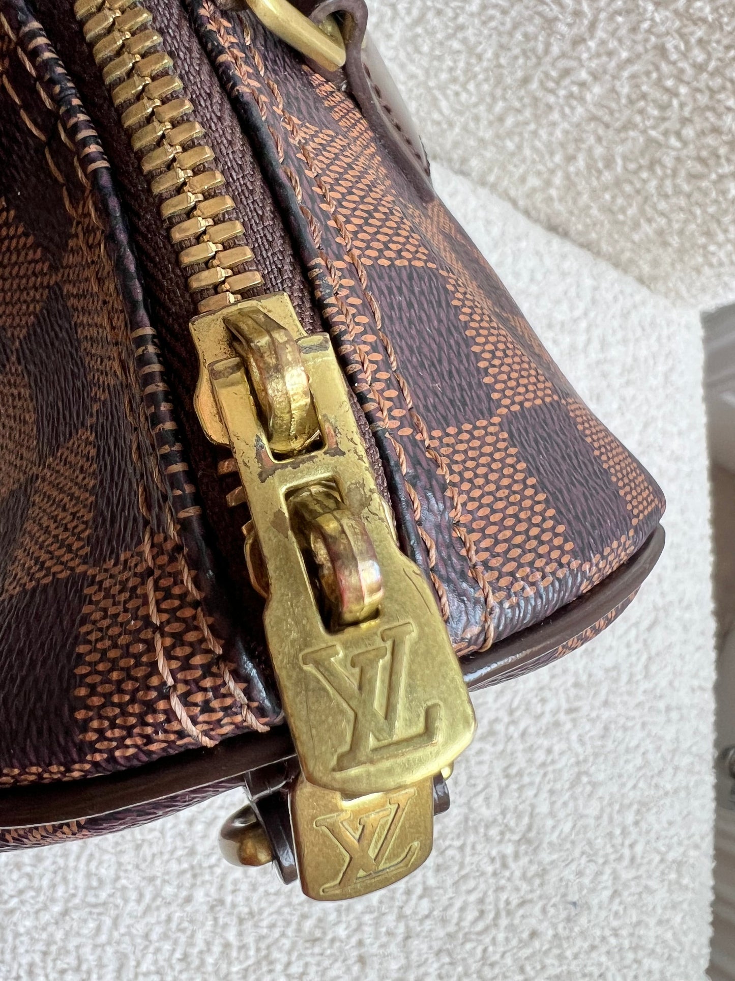 Louis Vuitton Speedy 25 Bandouliere Damier Ebene (RRP £1,440)
