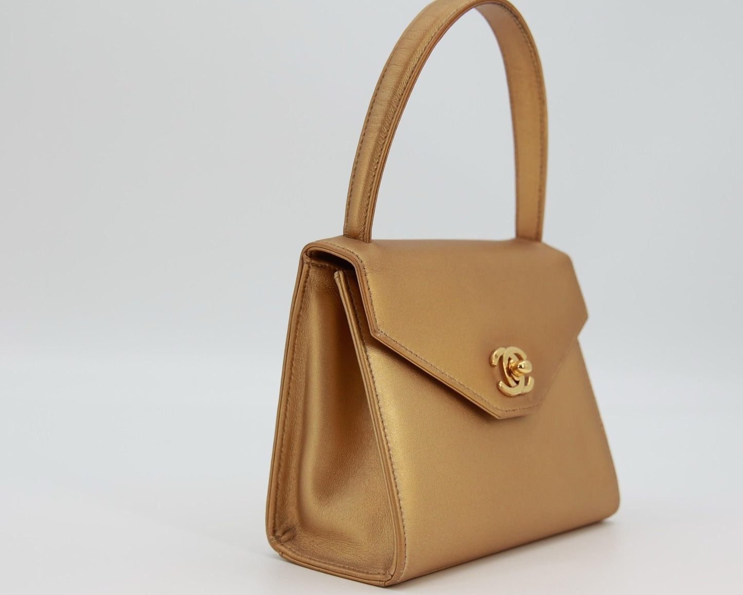 Chanel Kelly Gold Shoulder Bag Gold