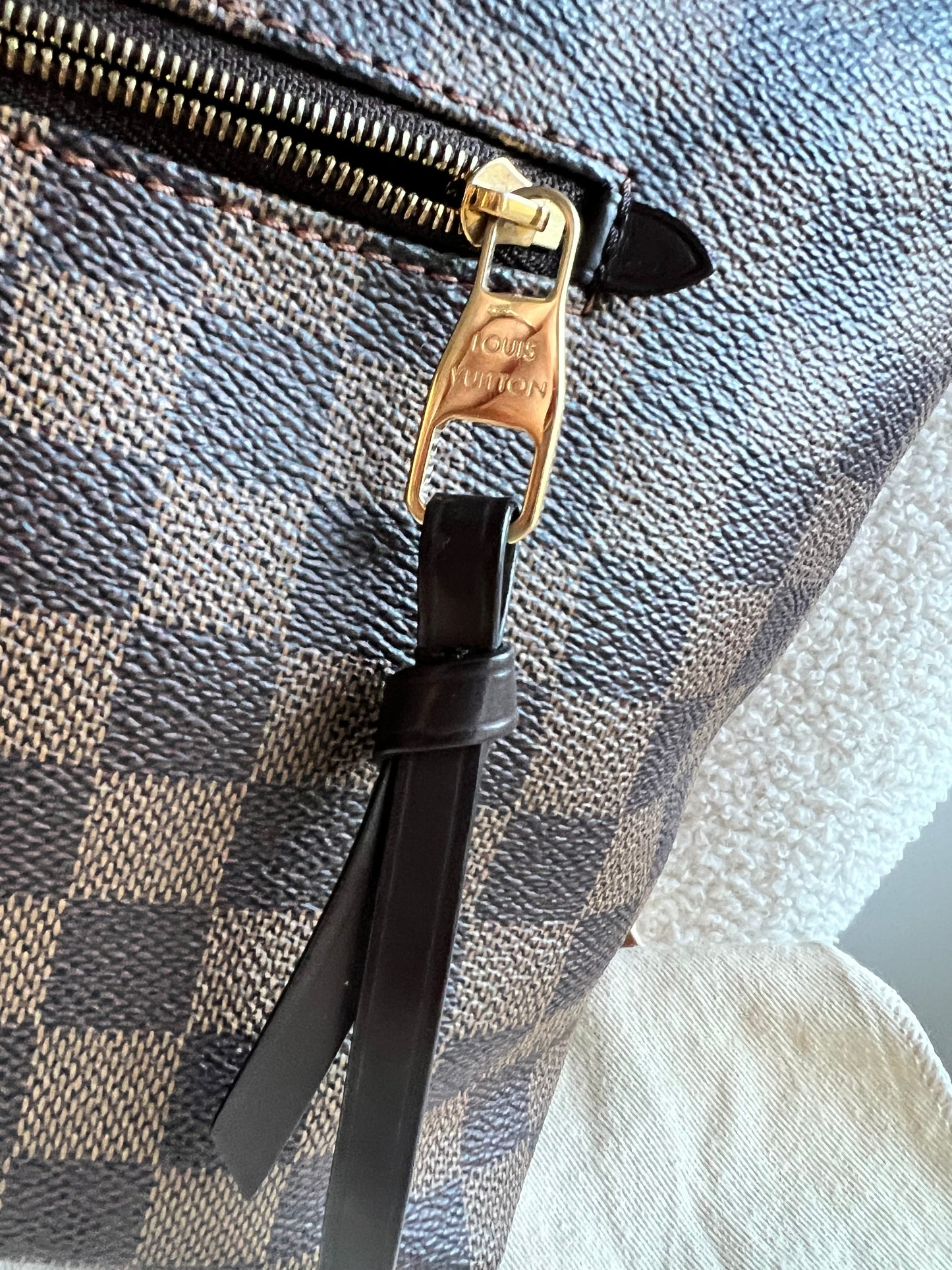 Louis Vuitton Lena PM Damier Ebene