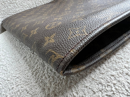 Louis Vuitton Monogram Poch Documents Portfolio Case 39