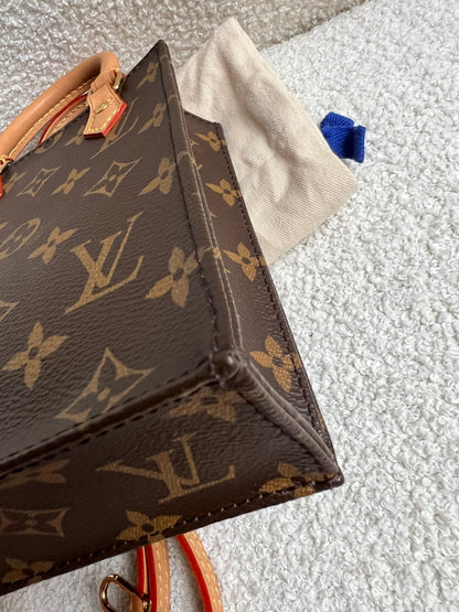 Louis Vuitton Petit Sac Plat (RRP £1,420)
