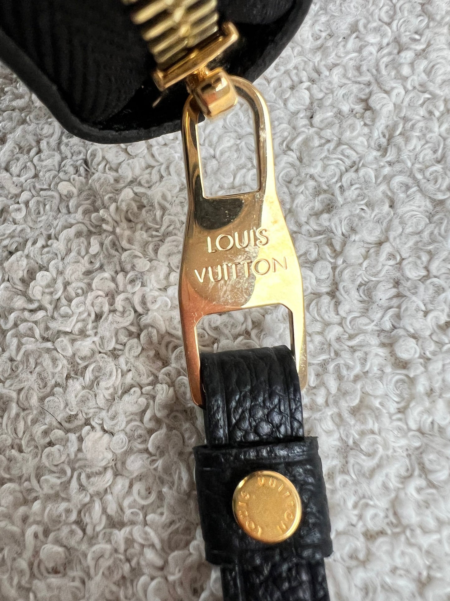 Louis Vuitton Zippy Wallet in Black Empreinte (RRP £790)