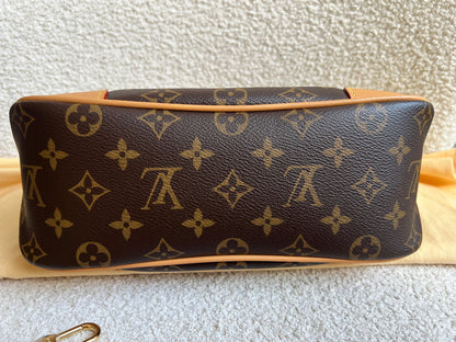 Louis Vuitton Boulogne Monogram (RRP £1,850)