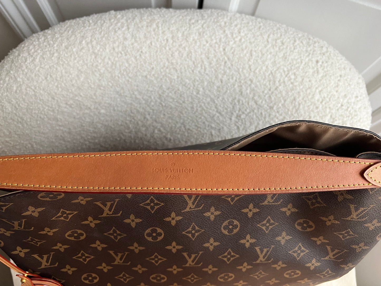 Louis Vuitton Graceful MM Monogram (RRP £1,420)
