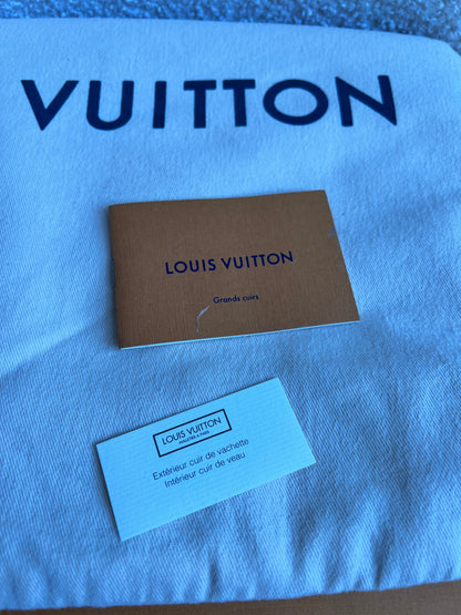 Louis Vuitton Capucines MM Black with Silver Hardware (RRP £4,350)
