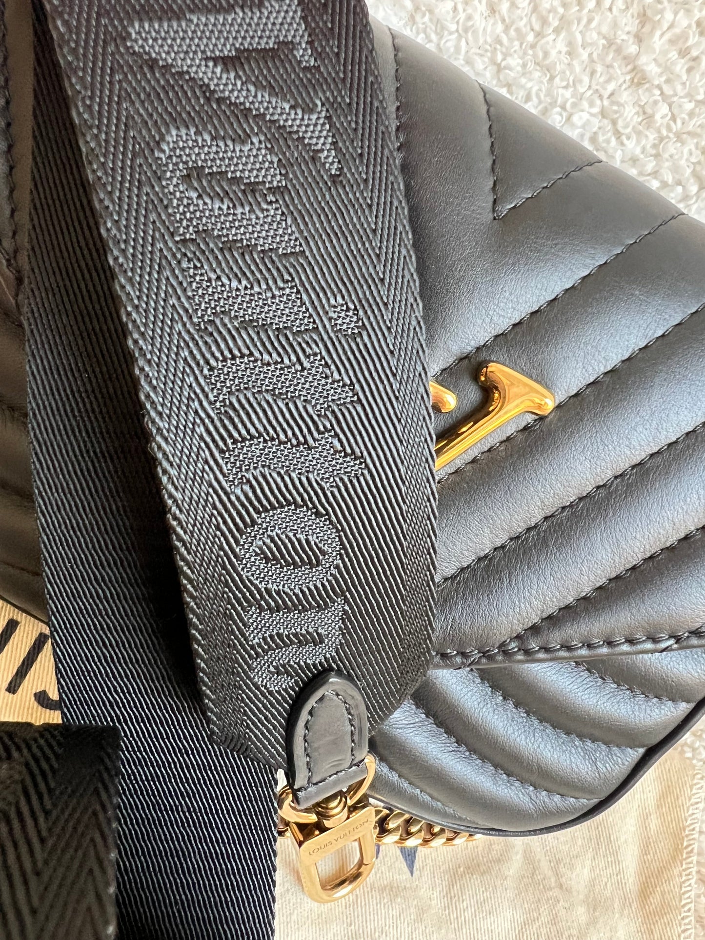 Louis Vuitton Black New Wave Multi Pochette (RRP £2070)