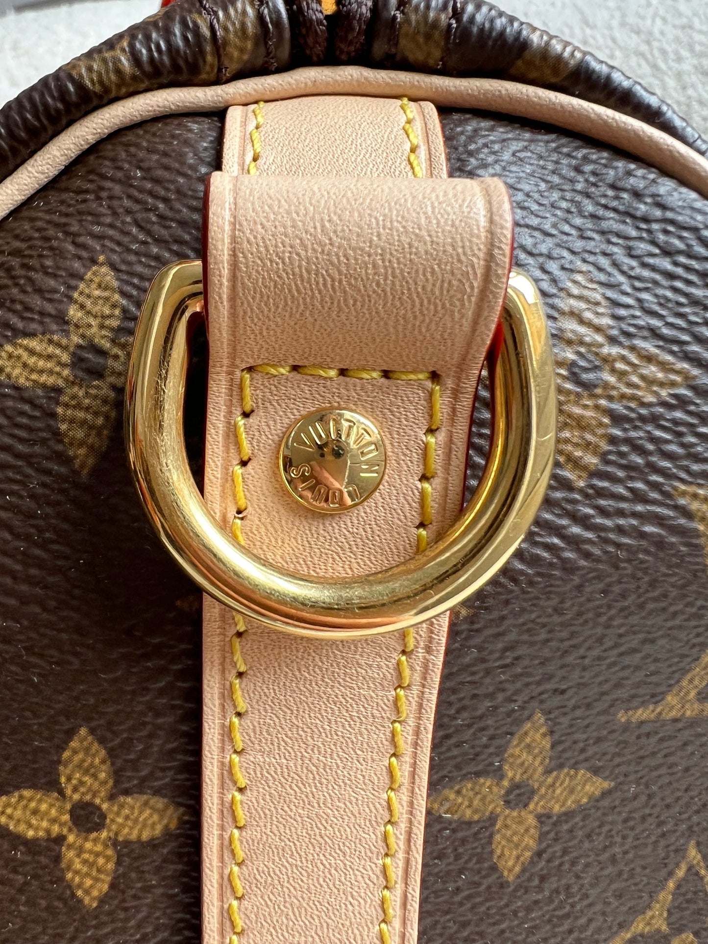 Louis Vuitton Speedy 25 Bandouliere Monogram (RRP £1,460)