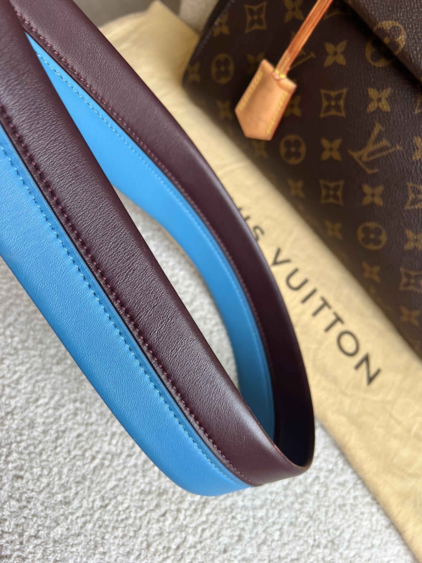 Louis Vuitton Cluny MM Monogram (RRP £1890)