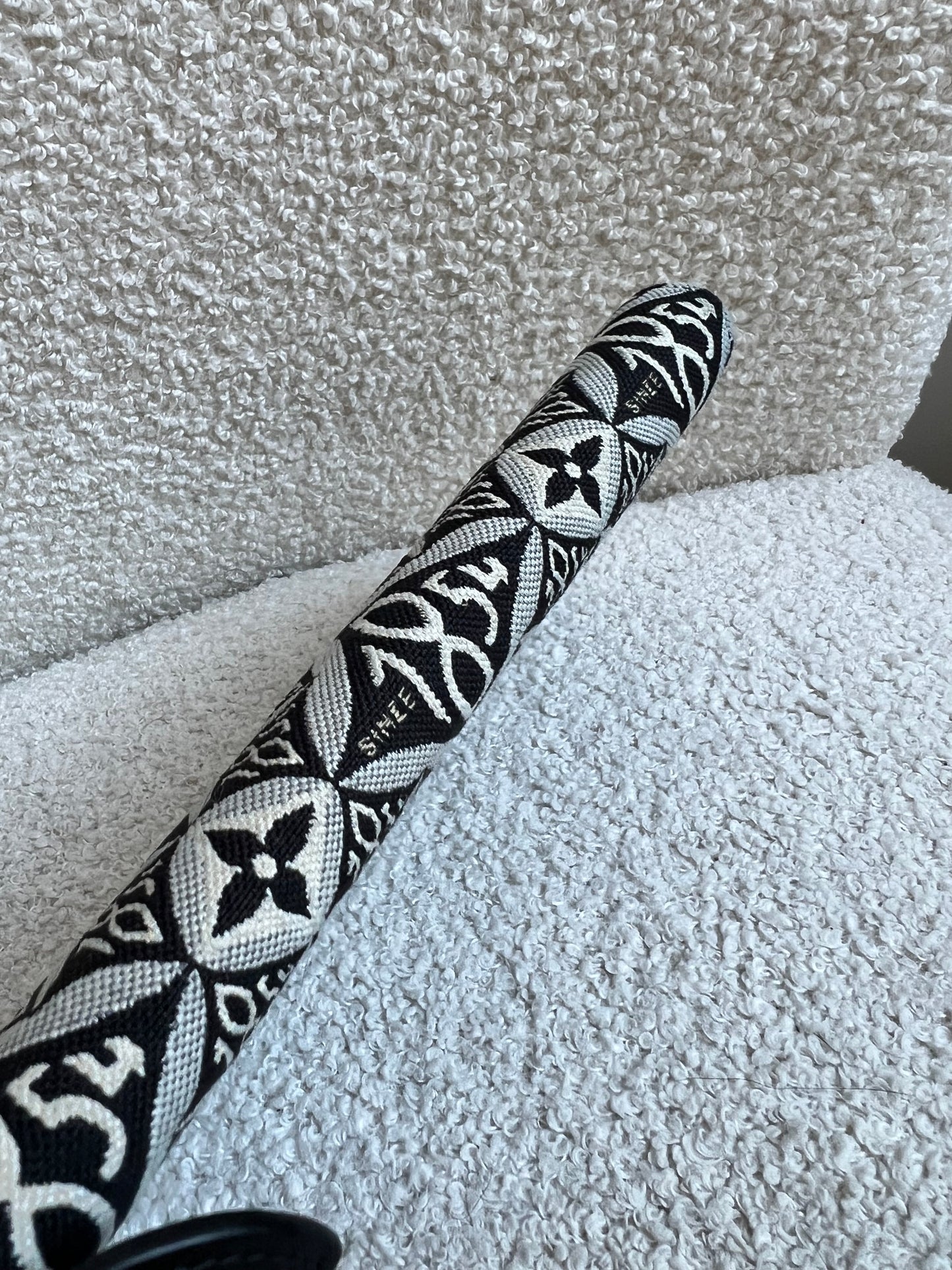 Louis Vuitton Zippy Wallet in Monogram Jacquard