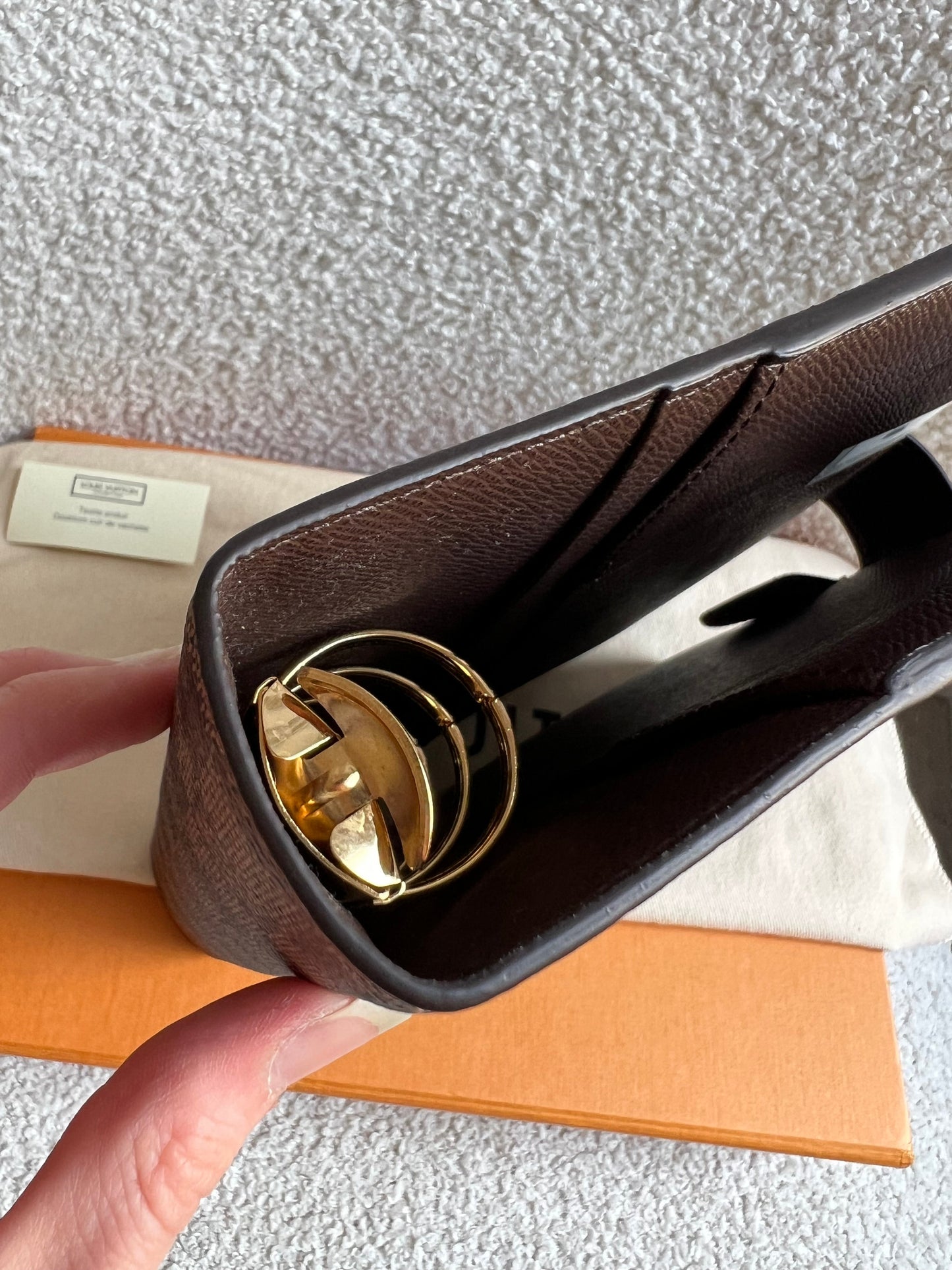 Louis Vuitton Damier Ebene Large Ring Agenda Cover (RRP £595)