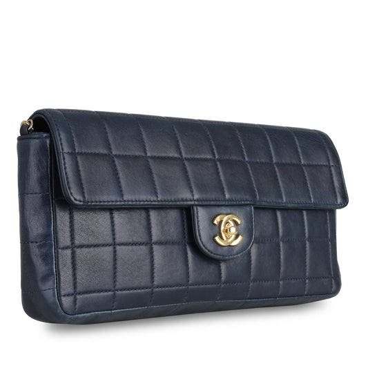 Chanel Lambskin Gold Shoulder Bag Style 21