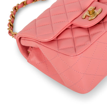 Chanel Classic Flap Lambskin Gold Shoulder Bag Style 97