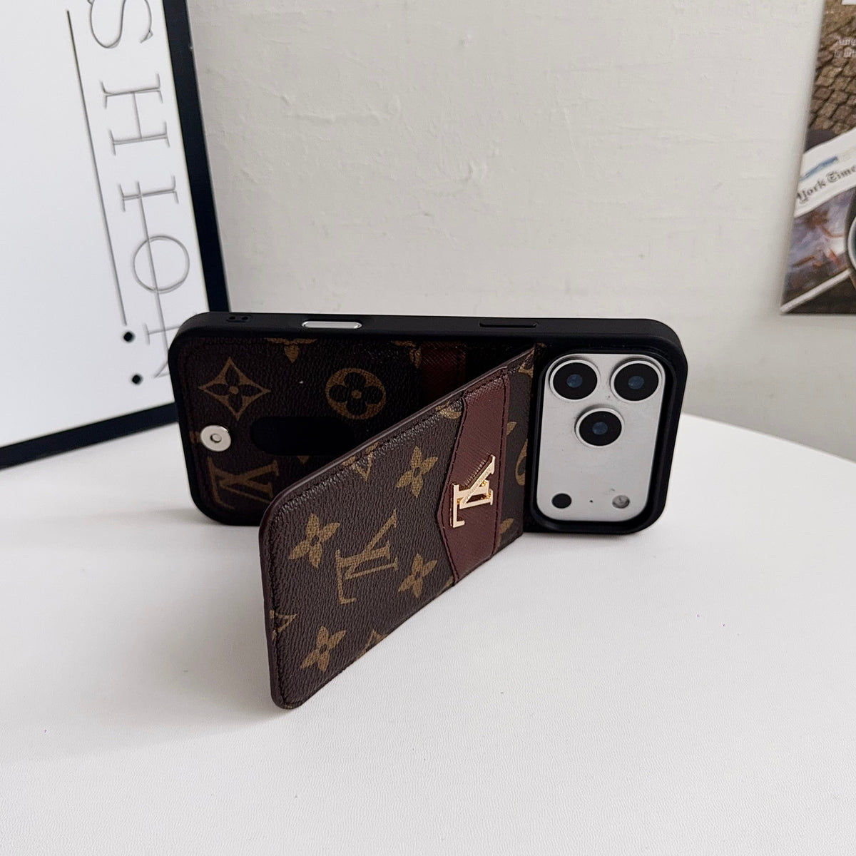 Folding Card Holder Louis V Iphone Case 12/13/14/15/16/17/Pro/Pro Max/ Plus/Air / 18 Pro / 18 Pro Max