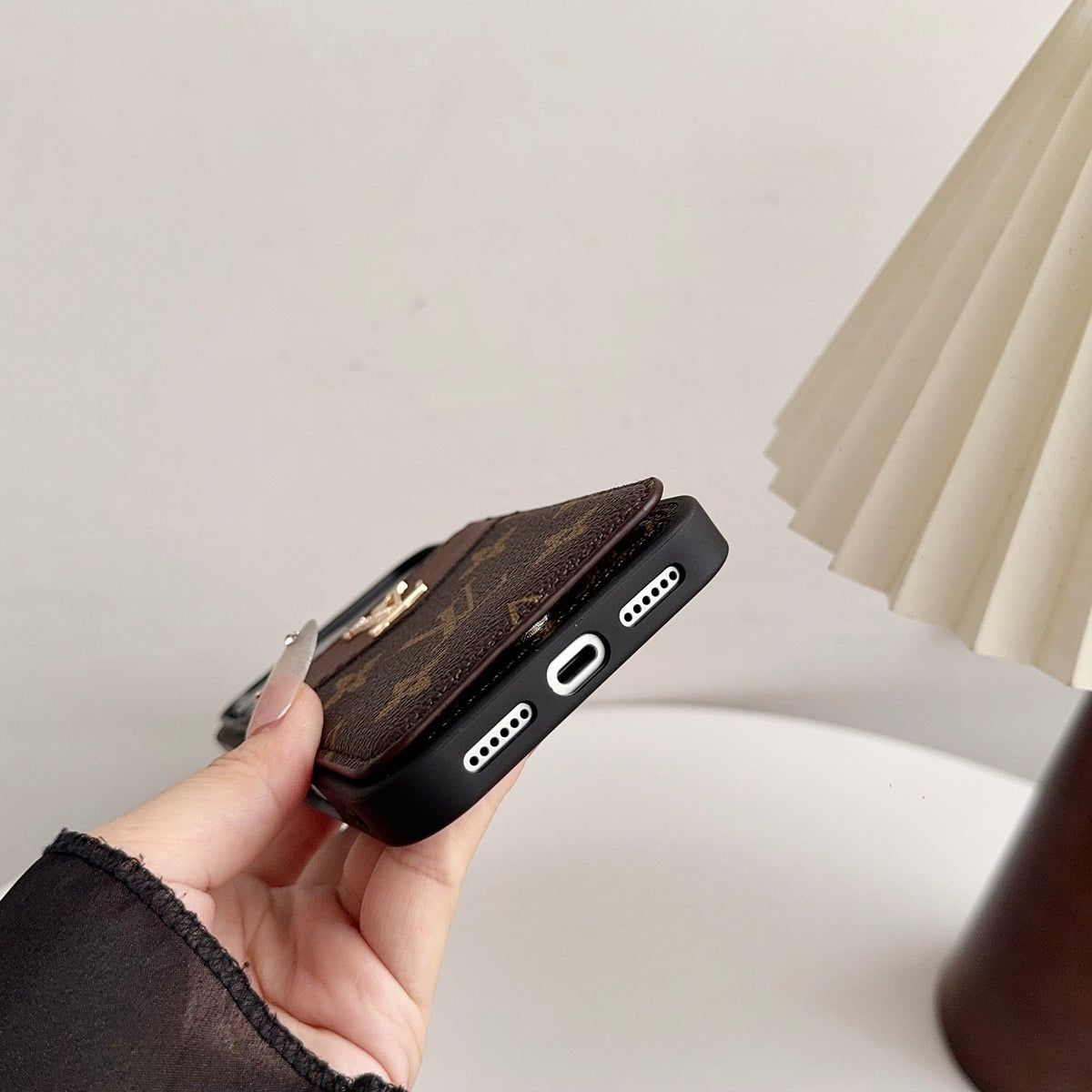 Folding Card Holder Louis V Iphone Case 12/13/14/15/16/17/Pro/Pro Max/ Plus/Air / 18 Pro / 18 Pro Max