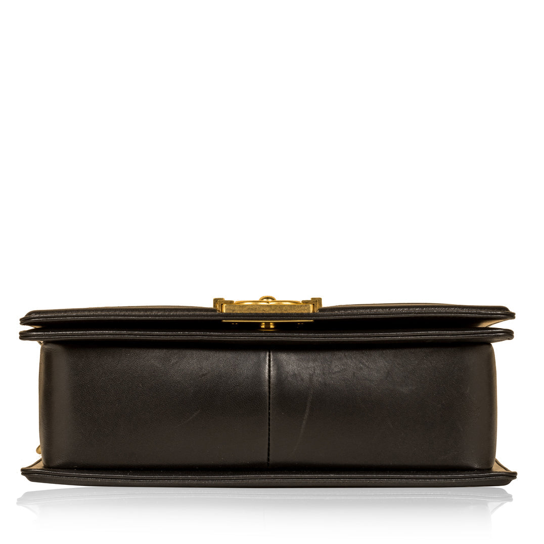 Chanel Boy Bag Lambskin Black Shoulder Bag Style 11