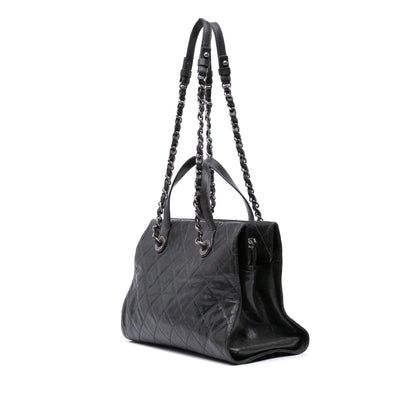 Chanel Cc Quilted Crumpled Caviar Crave Tote