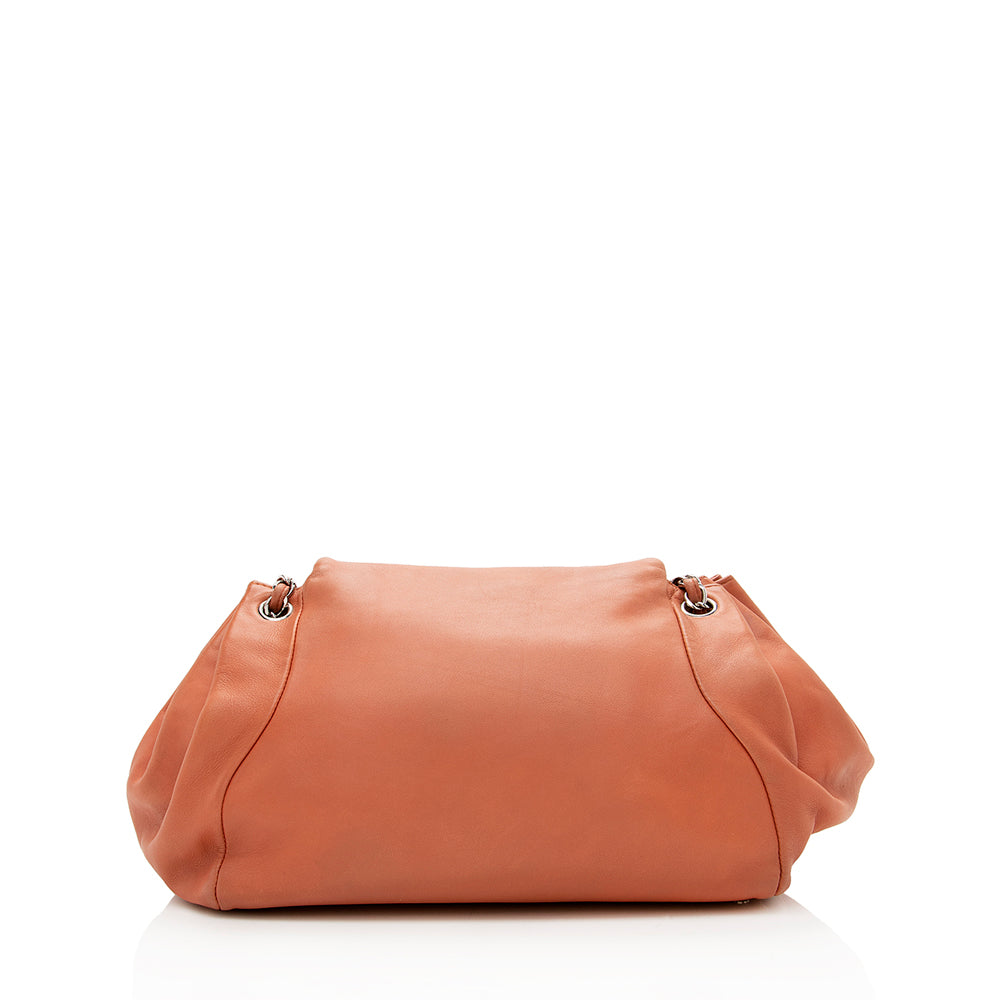 Chanel Calfskin Luxury Shoulder Bag Style
