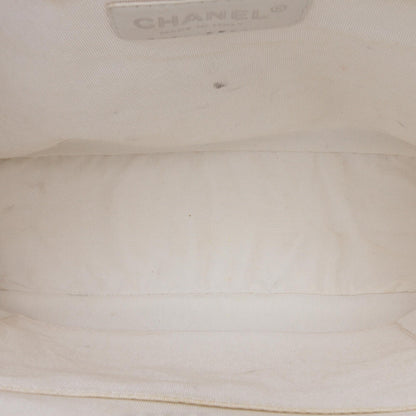 Chanel Gabrielle Caviar White Tote Bag