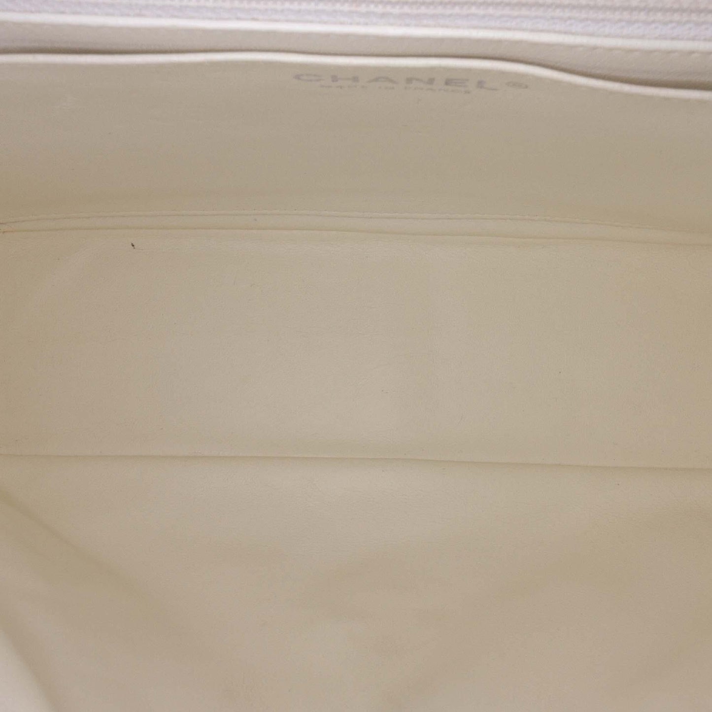 Chanel Gabrielle Caviar White Shoulder Bag Caviar
