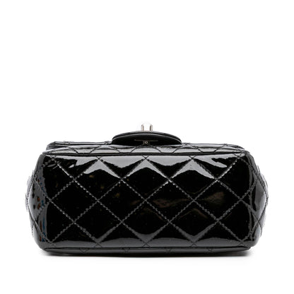 Chanel Gabrielle Patent Leather Black Shoulder Bag Style 8