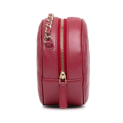 Chanel Quilted Lambskin Round Pearl Clutch With Chain