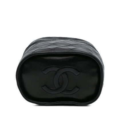 Chanel Quilted Lambskin Tassel Vanity Case With Chain