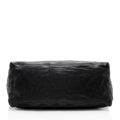 Chanel Quilted Leather CC Charm Hobo (SHF-15325) Shoulder Bag