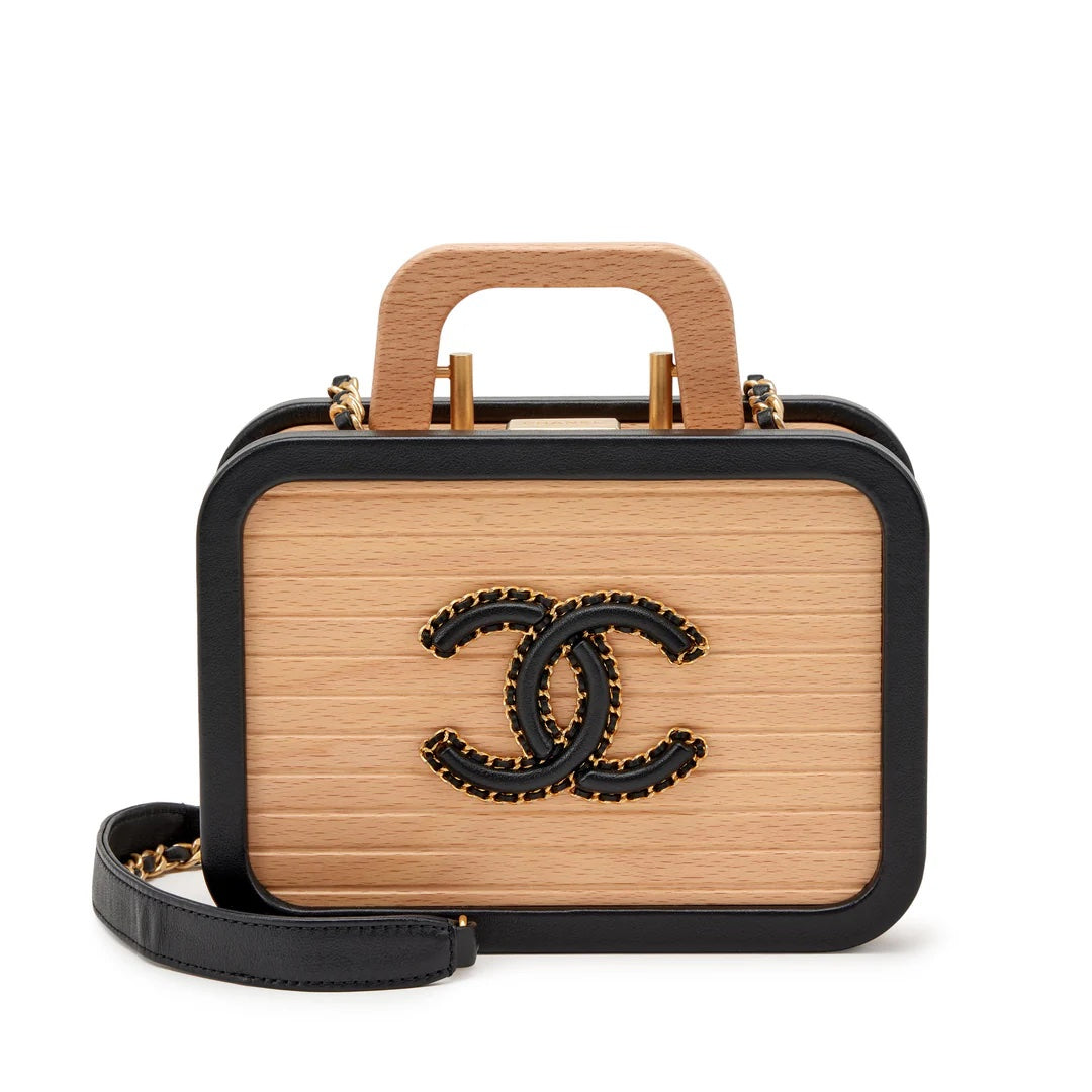 Chanel Vanity Lambskin Shoulder Bag