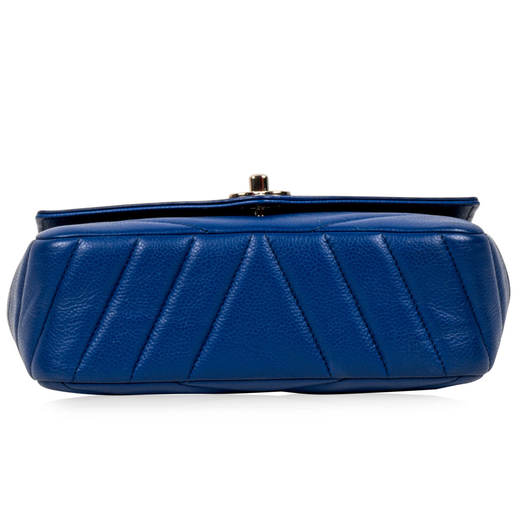 Chanel Classic Flap Leather Silver Shoulder Bag Style 2