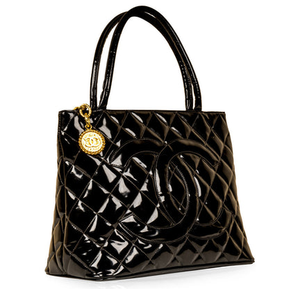 Chanel Cc Medallion Tote - Patent
