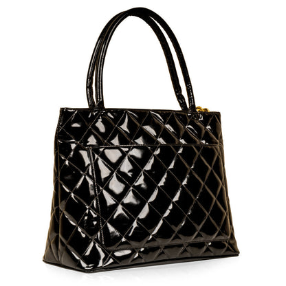Chanel Cc Medallion Tote - Patent